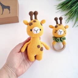 New Mom Gift Box, Giraffe Unisex Baby Sef For Safari Or Jungle Shower, Pregnancy Package - thumbnail 3