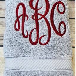 Embroidered Monogram Bath Towel Personalized 3-Letter Gift - thumbnail 3