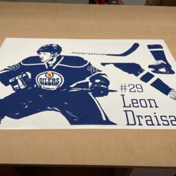 Hockey Player Decal - Leon Draisaitl Decal Boy Bedroom Hockey Decor Vinyl Sticker Large Vinyl Wall - thumbnail 2