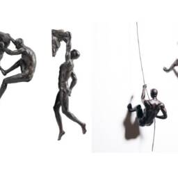 Large X4 Bronze Colour Figurine Wall Statues Climbers Rock Climbing Man Hanging On Wire Ornament Figure - thumbnail 2
