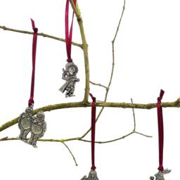 Set Of Alice in Wonderland Pewter Decorations - Alice- Tweedles Mad Hatter White Rabbit Christmas Tree Book Lover - thumbnail 2