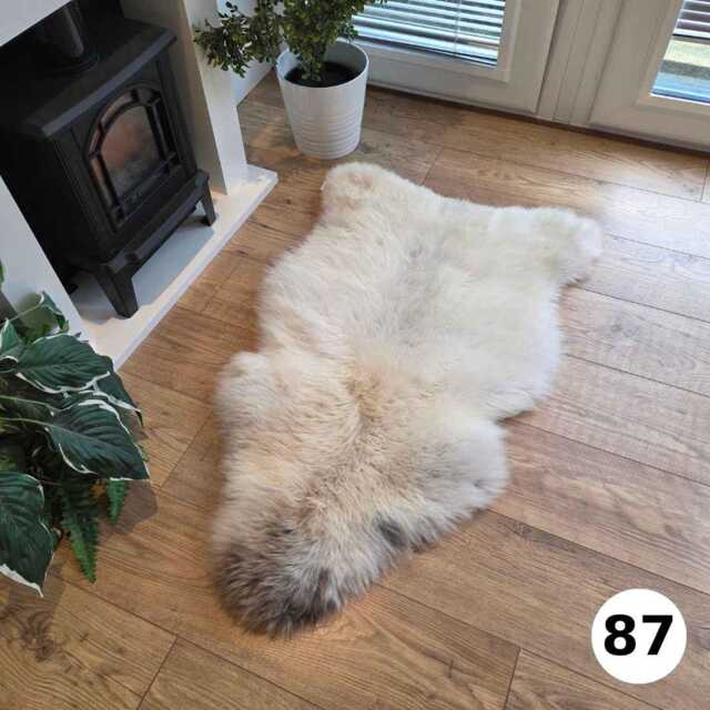 100% British Undyed Rare Breed Sheepskin Rug - 87