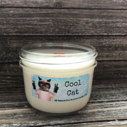 Cool Cat Natural Soy Wax Scented Candle With Wood Wick - thumbnail 4
