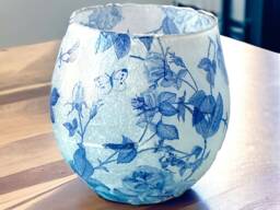 Chinoiserie Frosted Glass Tea Light Holder - Elegant Oriental Inspired Candle Handcrafted Home Decor For Stylish Illumination - thumbnail 1