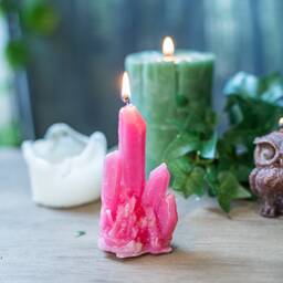 Crystal Candle - Amethyst Geode Form Green Tea Scent Party Favors - thumbnail 3