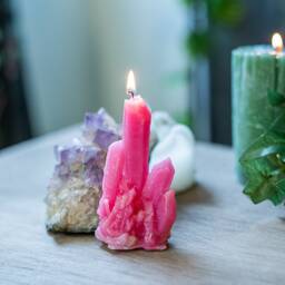 Crystal Candle - Amethyst Geode Form Green Tea Scent Party Favors - thumbnail 4