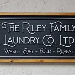 Custom Laundry Room Sign 3D Wooden Lettering, Personalized Family Name - thumbnail 3