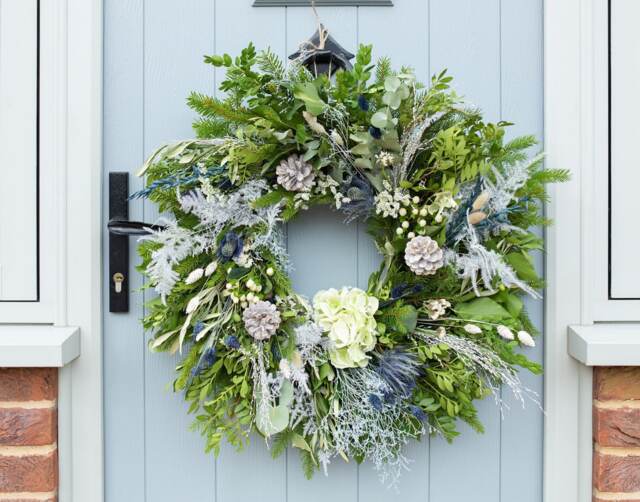 Christmas Wreath Kit. Make Your Own Blue & White Fresh Festive Door Wreath. A Complete Workshop in A Box Includes Everything You Need. #q - image 1