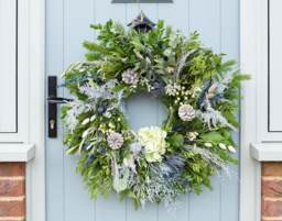 Christmas Wreath Kit. Make Your Own Blue & White Fresh Festive Door Wreath. A Complete Workshop in A Box Includes Everything You Need. #q - thumbnail 1