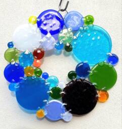 Warm Glass Confetti I Wreath Colorful 23 cm/ Fusing/Wreath Stained Glass Round Window Picture /Suncatcher /Light Play /Garden Decoration