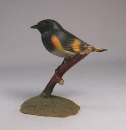 American Redstart Wooden Carved Bird - thumbnail 3