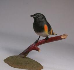 American Redstart Wooden Carved Bird - thumbnail 2