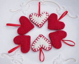 Rustic Felt Christmas Tree Decor, Ornaments, Hanging Heart Felted Small Red & White Ornament - thumbnail 1