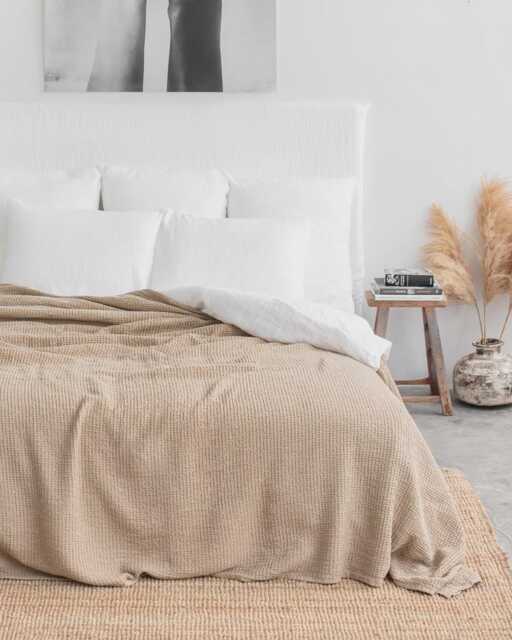 Beige Waffle Linen Blanket - Soft Light Brown Bed Throw For Queen Or King Cozy Bedspread Farmhouse Minimalist Interiors - image 1