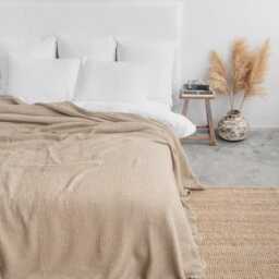 Beige Waffle Linen Blanket - Soft Light Brown Bed Throw For Queen Or King Cozy Bedspread Farmhouse Minimalist Interiors - thumbnail 2