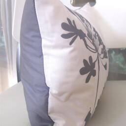 Cardinal Agapanthus Pillow Grey Print On Off-White Cotton - 12x18 - thumbnail 3