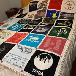 "Custom T-Shirt Quilt Handmade Memory Blanket - 50"" X 70" - thumbnail 2