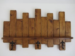 77cm Reclaimed Pallet Wood Floating Shelf With Black Cast Iron Fleur De Lis Hooks/Shabby Chic Kitchen Bathroom - thumbnail 1