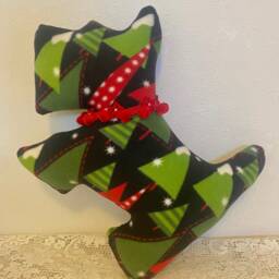 Ho-Ho-Ho Scottie Pillow/stuffed Animal - Handmade - thumbnail 2