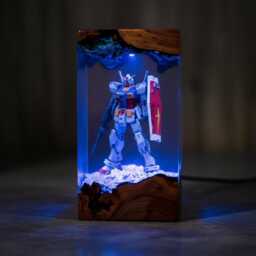 Preorder Gu.nd.am Resin Art Lamp - Handcrafted Mecha Diorama Night Light Unique Anime Lover Gift Desk Decor Collectible - thumbnail 3