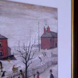 L S Lowry Art Print - School Playground Walnut Finish Frame With White Mount & Textured Image - thumbnail 3