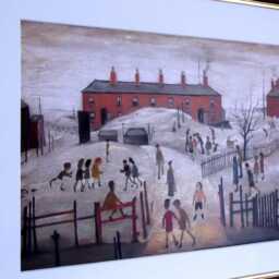 L S Lowry Art Print - School Playground Walnut Finish Frame With White Mount & Textured Image - thumbnail 2