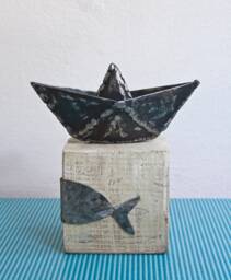 Metal Boat & Fish, Origami Paper On Wood Base, Iron Art, Sculpture By Thesteelstylethings - thumbnail 1