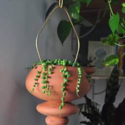 Handmade Terracotta Hanging Planter Indoor/Outdoor With Brass Chain - Us Shipping Includes All Taxes - thumbnail 4