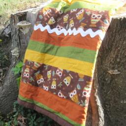Owl Baby Crib Quilt, Woodland Cotton Blanket - 35x42 - thumbnail 2