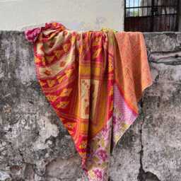 Eco-Friendly Vintage Cotton Kantha Quilt Reversible Bed Cover - thumbnail 3