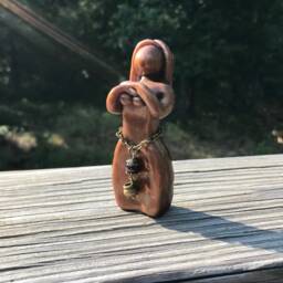 Malta Muse Goddess Figurine, Hestia, She Listens - Statue, Sculpture, Sacred Sites, Priestess, Cauldron, Story Goddess - thumbnail 2