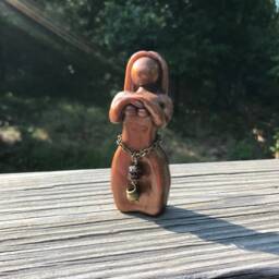 Malta Muse Goddess Figurine, Hestia, She Listens - Statue, Sculpture, Sacred Sites, Priestess, Cauldron, Story Goddess - thumbnail 1