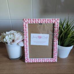 Pink Heart Shaped Acrylic Cabochon Photo Frame 5 X 7 Inches