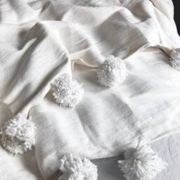 Super Soft Pom Blanket - Handmade Tassel Throw Moroccan Organic Bedroom Cozy Gift - thumbnail 4