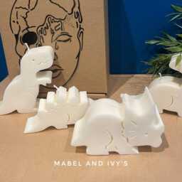 Quirky Unique Elegant Dinosaur Candle Set Fragranced Soy Wax Handmade Home Decor - thumbnail 3