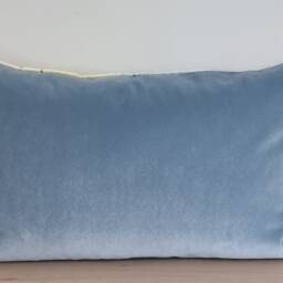 Designers Guild Montmartre Crocus & Omega Velvet Cushion Cover 35x55 cm - thumbnail 3