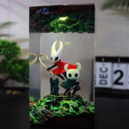 New Silksong Hornet Resin Lamp - Handmade Hollow Knight Led Light - Diorama Lamp, Gaming Room Decor, Gift For Indie Game Fans - thumbnail 4