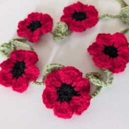 Hand Crochet Poppy Flower Garland Campervan, Kitchen Wall Decorations Handmade Poppies Bunting, Remembrance Day - thumbnail 3