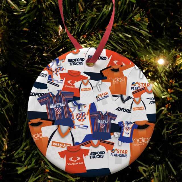 Luton Kit Mash Retro Shirt Christmas Tree Decoration Bauble Flat Ceramic Great Gift Town Etc Printed in The UK