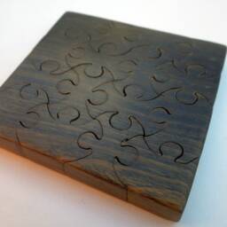Lignum Vitae Handmade Wooden Jigsaw Puzzle - thumbnail 3