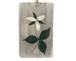 Trillium Flower Ceramic Wall Art. Trivet - thumbnail 1