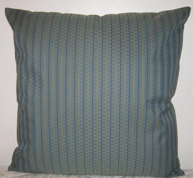 "Zig-Zag Decorative Pillow Cover-24"" X 24" - image 1