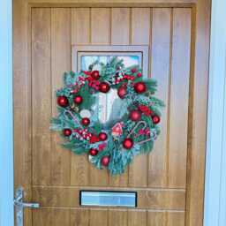 Luxury Handmade Christmas Wreath - Elegant Holiday Front Door Decor, Festive Winter Wreath, Evergreen Decoration, Red Candy - thumbnail 2