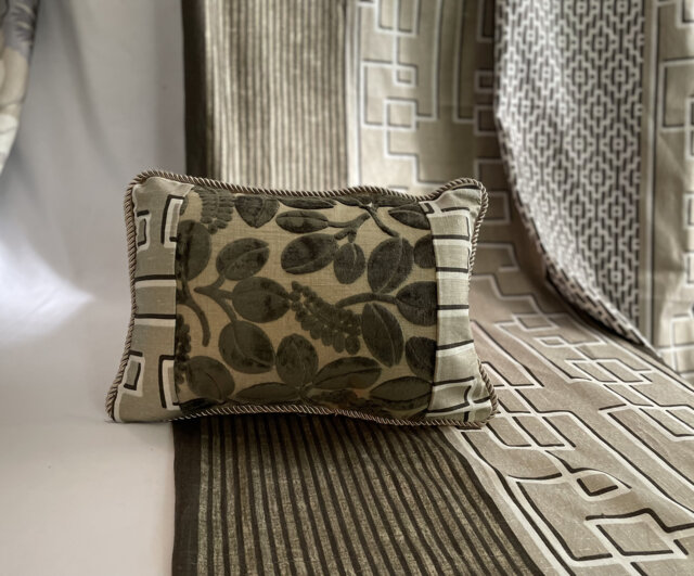 "Designers Guild Velvet Pillow Cover Bohemian Taupe Linen, 12""x 16" - image 1