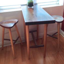 Table & Stools in Walnut Ash - thumbnail 3
