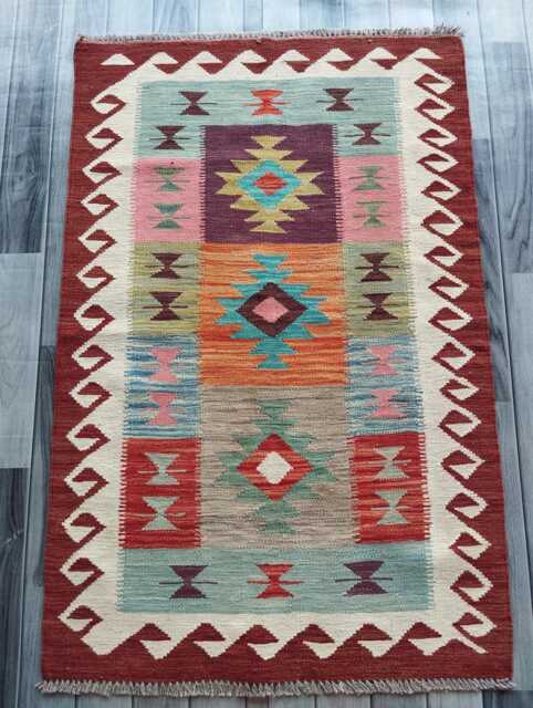 Classic Kilim Rug, Handmade Artisan Afghan Turkish Persian Qashqai Navajo Bohemian Natural Wool Flatweave Multicolour Rug 126x83 cm - image 1