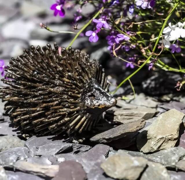 Hand Crafted Recycled Metal Hedgehog Sculpture. Garden Decor. Statue - image 1