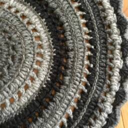 Round Crochet Rug, Gray & Black, Handmade Accent Rug - thumbnail 3