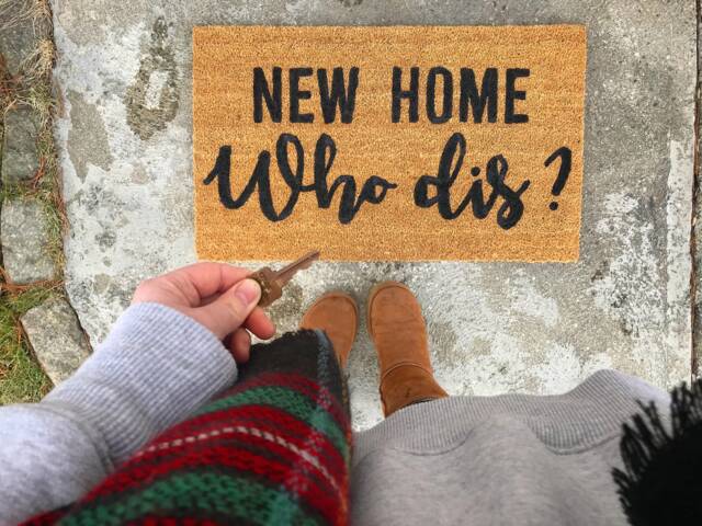 New Home Who Dis - Funny Doormat Welcome Mat Door Gift Housewarming Closing - image 1