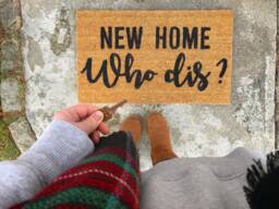 New Home Who Dis - Funny Doormat Welcome Mat Door Gift Housewarming Closing - thumbnail 1